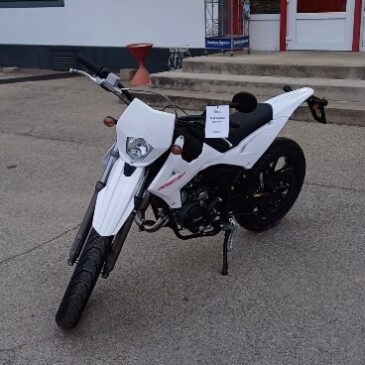RIEJU MRT 50 Custom SM E5 Low Seat